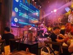 -胡桃里音乐酒馆(白云五号T5 MALL店)