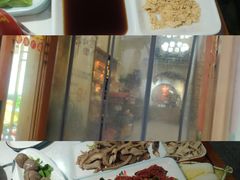 -乡土黄·鲜牛肉火锅·小龙虾(兴业街店)