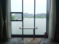 -小白鲨工夫潮膳(曲江店)