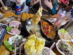 -灌县老妈砂锅串串香(万科红生活广场店)