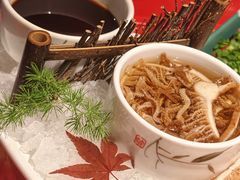 两吃茶香千层肚-小龙翻大江文化火锅(宽窄店)