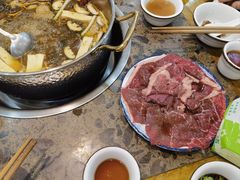-乳仔牛牦牛汤锅 烤羊排(松潘古城店)