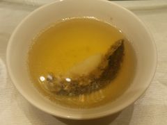 -榕树下海鲜馆(坪山路店)