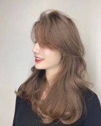 -卡尔诗·科技美肤连锁