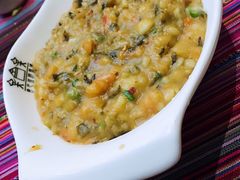 -香巴拉云南餐厅(华莱坞店)