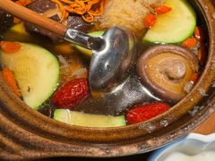 橄榄油煎三种菇-庆春朴门(前滩太古里店)