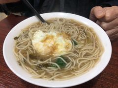-陆氏馄饨(烟雨长廊店)