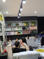 -吉艺心专业美发造型