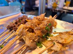 烤肉皮-火枪手串吧·鹤岗小串涮肚(亦庄店)