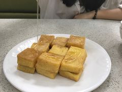 -明记港式烧腊茶餐厅(下沙店)