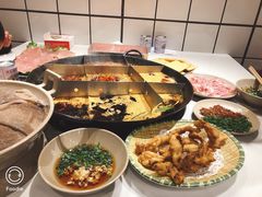 -岗上渣渣老火锅(两路口店)