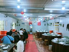 大堂-光头饭店(新安路店)