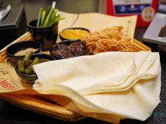 -丁里羊肉小镇(天鹅湖总店)