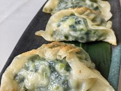 香煎韭菜虾饺-馨越楼·点心·粤菜(赤坎店)