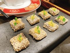 椿苗柠香松板肉-北京王府井希尔顿酒店·秦唐中餐厅Chynna