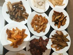 -天宜隆蘑菇宴火锅(石景山旗舰店)