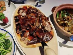 -八府香鸭·啫啫煲(华山路店)