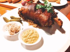 脆皮烤猪膝肉-布拉格餐厅· 中欧捷克菜(全国首店)