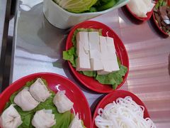 -蚝羊氣惠来羊肉火锅·高压锅生蚝