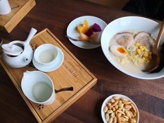 -梅间堂茶馆(绿地缤纷城店)
