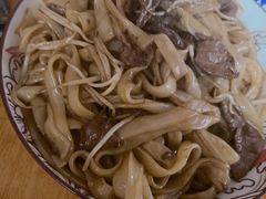 干炒牛河-河记肠粉店
