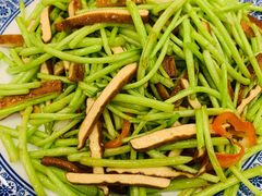 藜蒿炒豆干-孙府大院(步行街店)