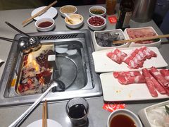 -海底捞火锅(公益西桥店)