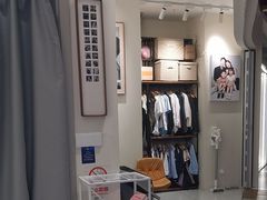 -方快PLUS照相馆(上海中环百联店)