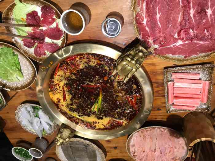 盛世锦城印象老火锅(东郊记忆店)-"味道好服务态度也很好,已经是第三