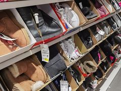 -唯品会(北京国瑞城店)