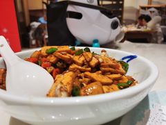 -楚山晓·湖北菜(武汉光谷K11店)