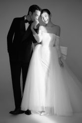 -至臻微拉婚纱摄影