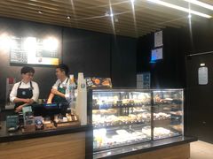 -星巴克(港汇1号办公楼店)