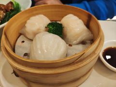 -新大咀港式茶餐厅(宝山万达店)