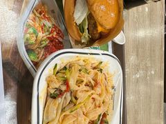 -魏家凉皮(博水商务大厦店)