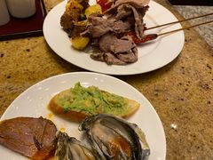 -松山湖凯悦酒店·Café自助餐厅·周末火舞秀表演