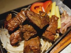 -穹六人间 people 6(岳阳路店)