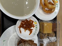 -护国寺小吃(中关村店)