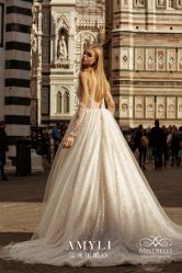 -艾米丽婚纱礼服