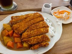 咖喱炸猪排堤坝饭-Ginko银子(青龙街店)