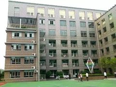 -江苏省无锡连元街小学