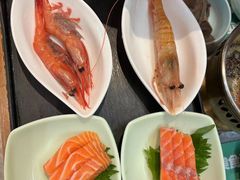 厚切三文鱼-亚马逊蒸汽活海鲜自助(LCM置汇旭辉广场店)