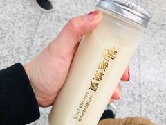 豆浆-老娘舅(杭州东站店)