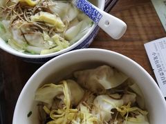 -笑来喜馄饨小笼工坊店(湖滨街店)