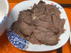 -德元兰州纯汤牛肉面(深圳首店)