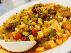 -汗腾格里·风味餐厅(新疆驻京办店)
