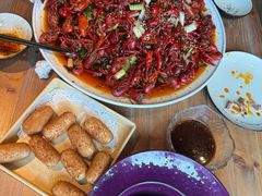 -临界音乐酒馆·小龙虾·江湖菜(华熙LIVE·鱼洞店)