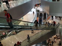 -东荟城名店仓