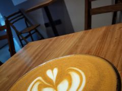 澳白-Punchline Coffee&Roaster(同济大学店)