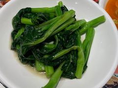 蒜蓉菜心-煲煲掂风味煲仔饭餐厅(西区店)